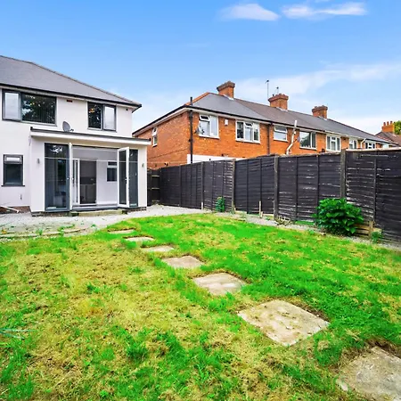 Stylish 3 Bedroom Home Away From Home Birmingham Exterior photo