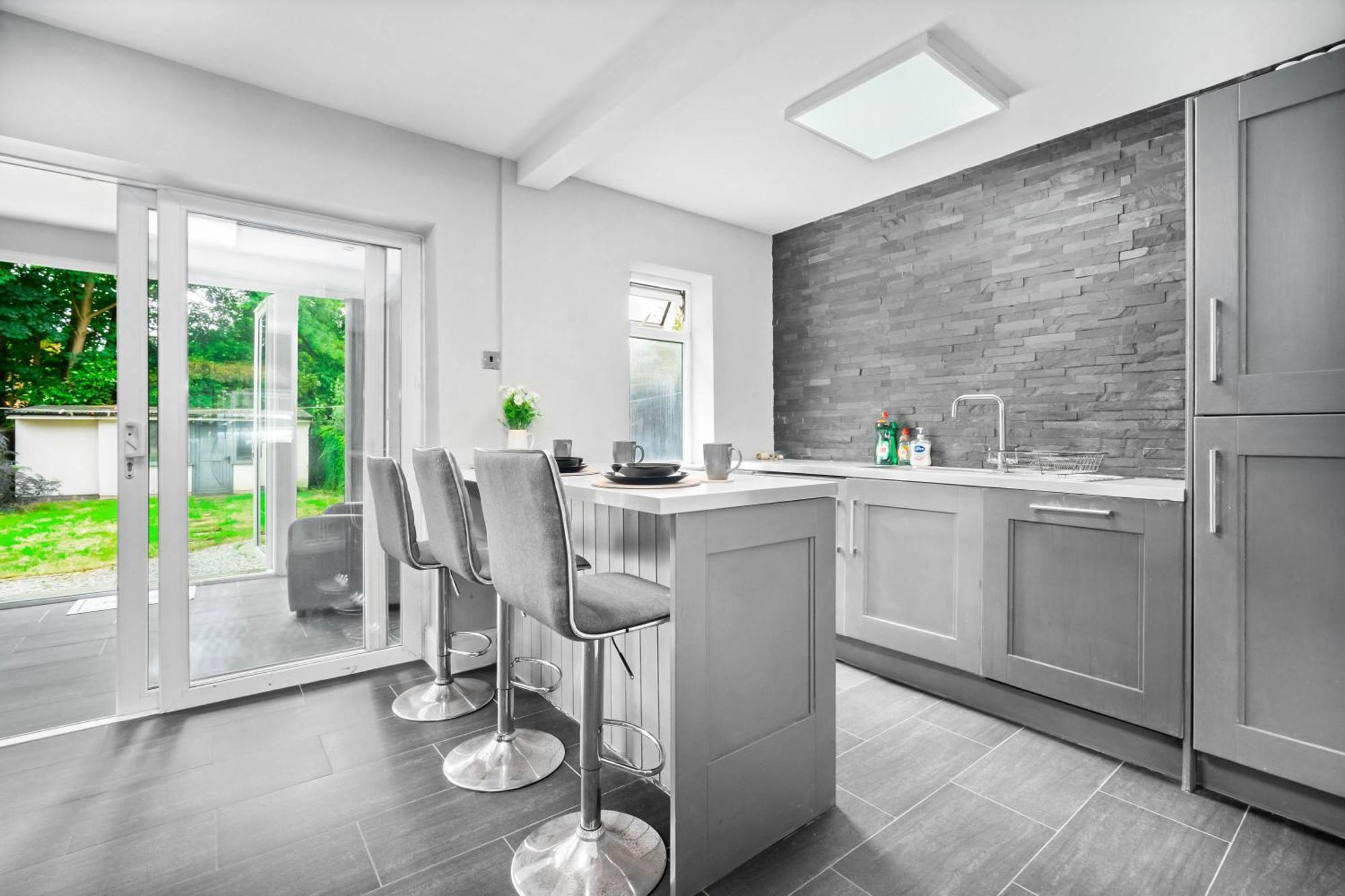 Stylish 3 Bedroom Away From